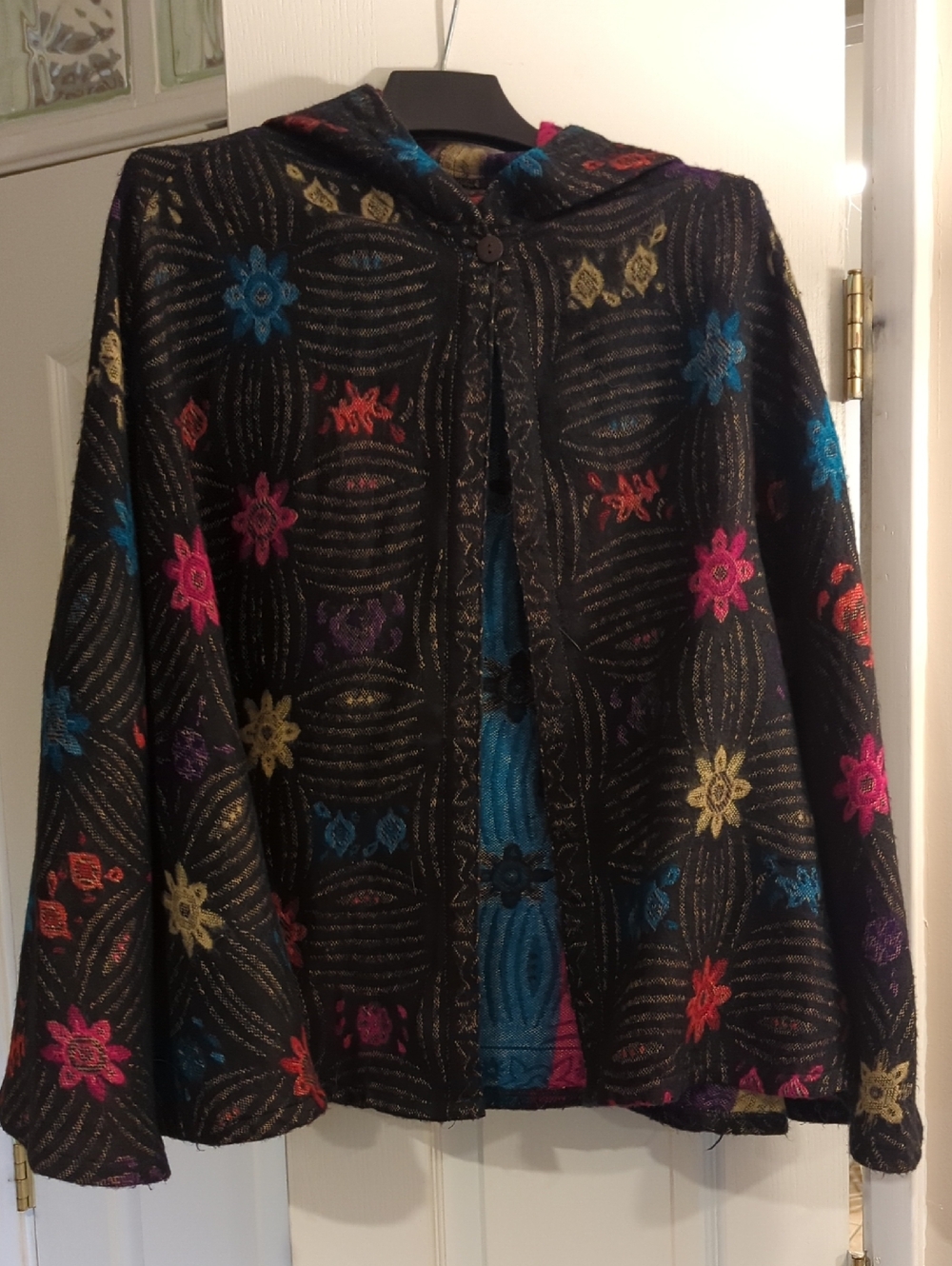Black Floral Embroidered Hooded Sweater Jacket - Multicolor